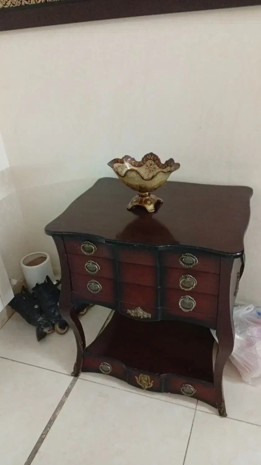 میز کنسول درحد نو|بوفه، ویترین، کنسول|قم, شهرک قدس|دیوار