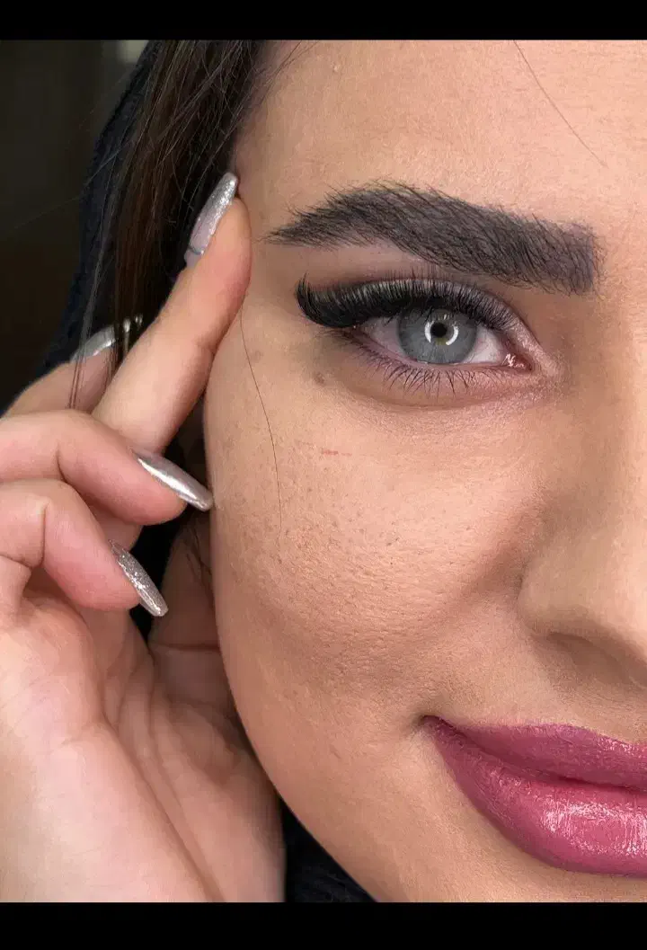 اکستنشن مژه +لیفت لمینت ابرو ومژه+کاشت گیاهی|خدمات آرایشگری و زیبایی|سنندج, |دیوار