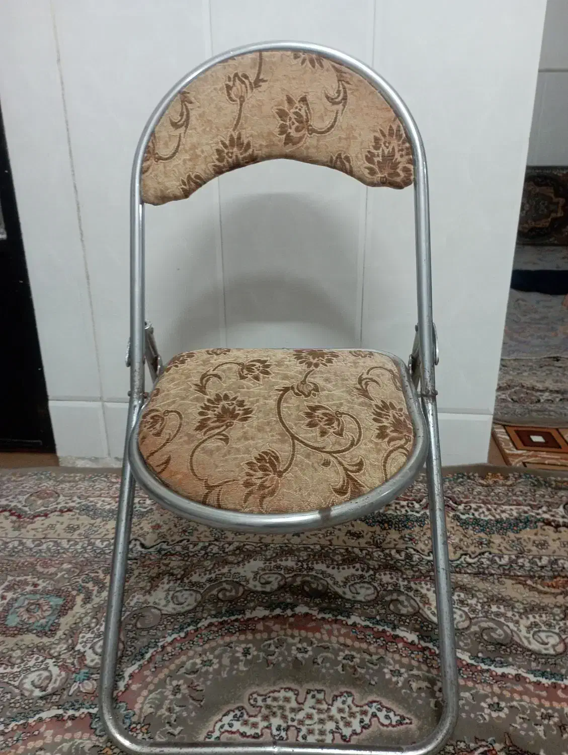 صندلی تاشو|صندلی و نیمکت|قم, علی آباد|دیوار