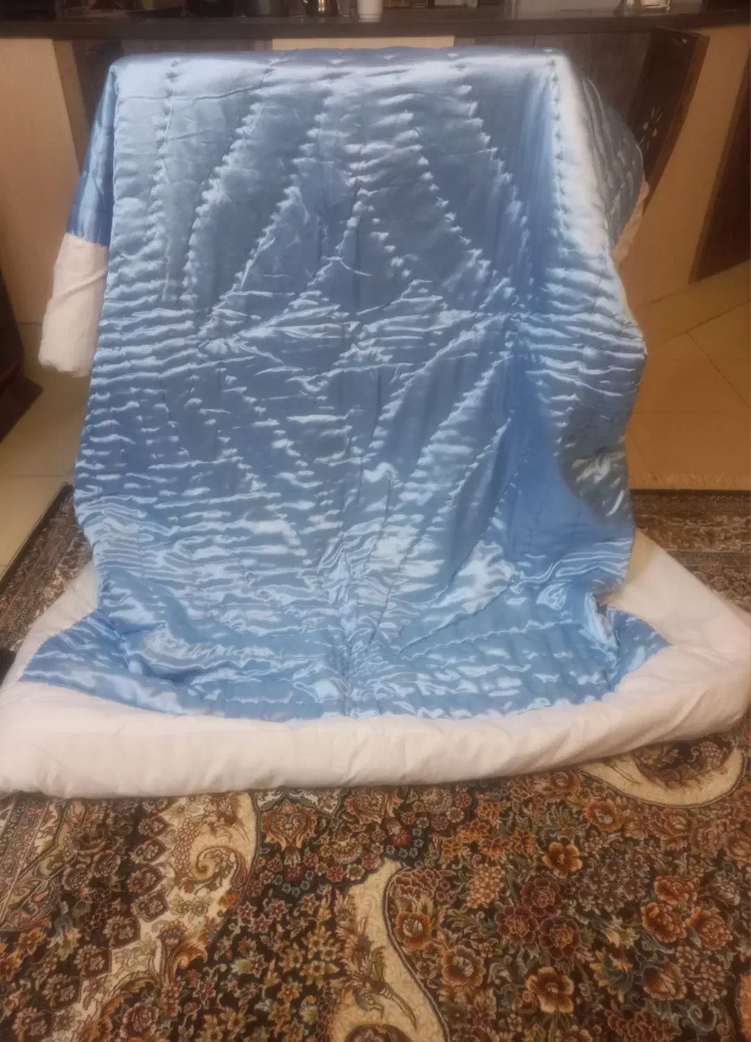 لحاف|رختخواب، بالش، پتو|مشهد, کوشش|دیوار