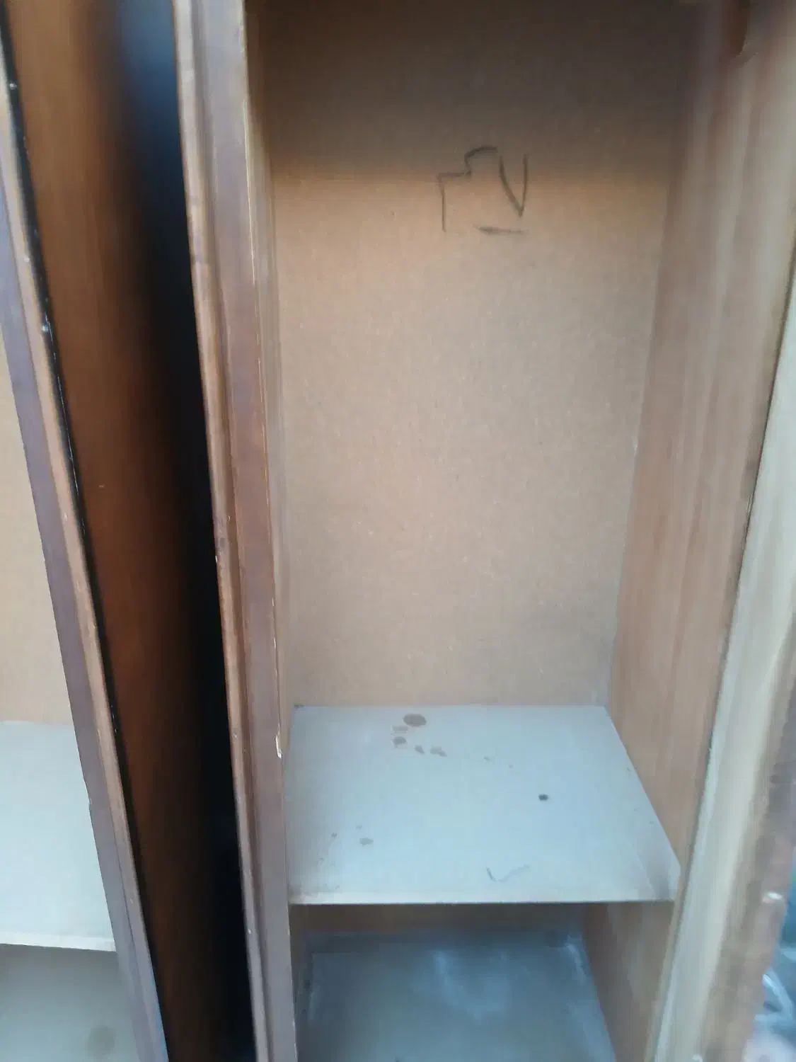 کمد|جاکفشی، کمد، دراور|خوی, |دیوار