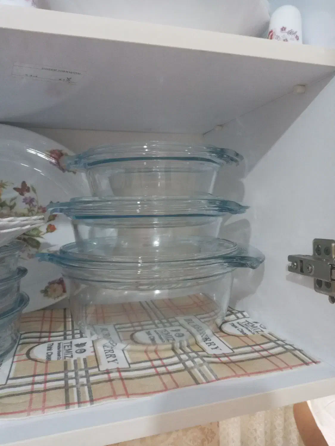 اجناس بلا استفاده|ظروف سرو و پذیرایی|پاکدشت, شهرک امام رضا|دیوار