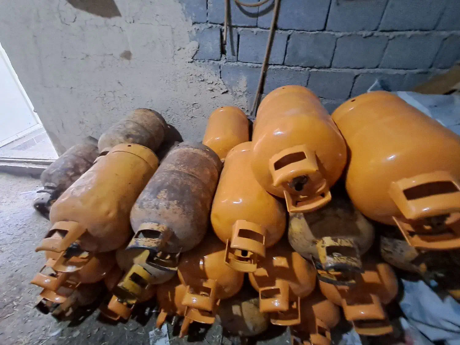 کپسول|اجاق گاز و لوازم برقی پخت‌وپز|فلاورجان, |دیوار