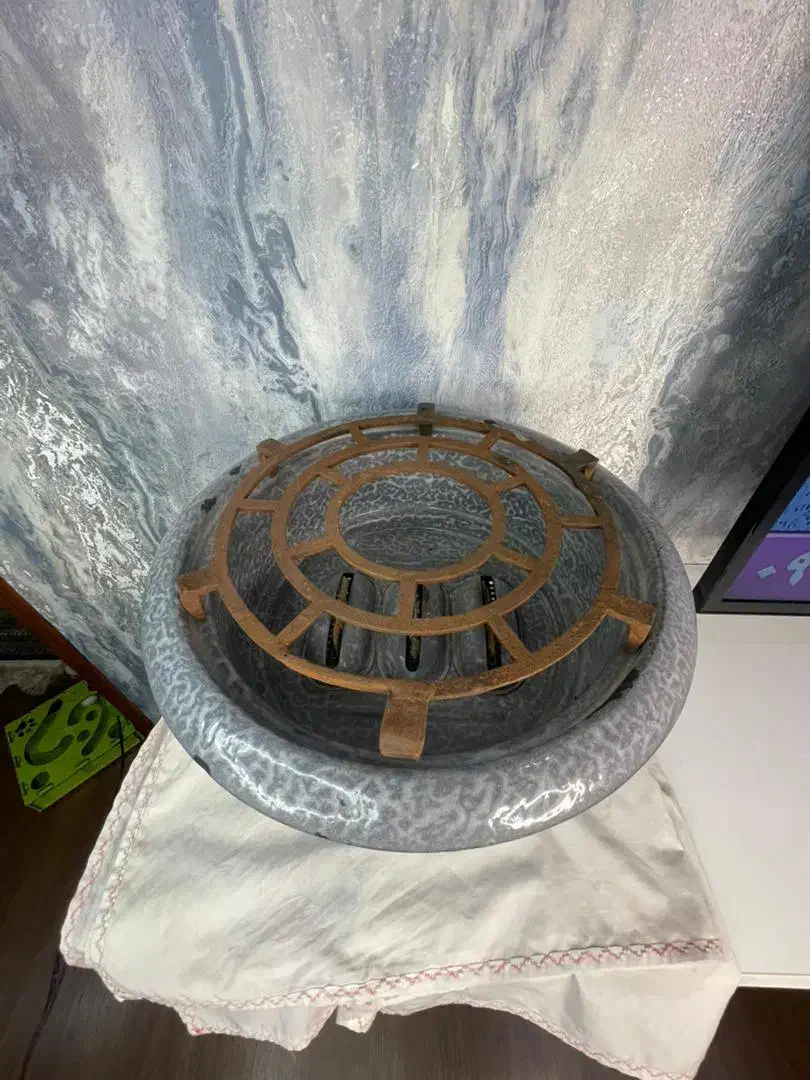 چراغ سه فتیله نفتی هلند خاص قدیمی|کلکسیون اشیاء عتیقه|اندیشه, شهرک صدف|دیوار