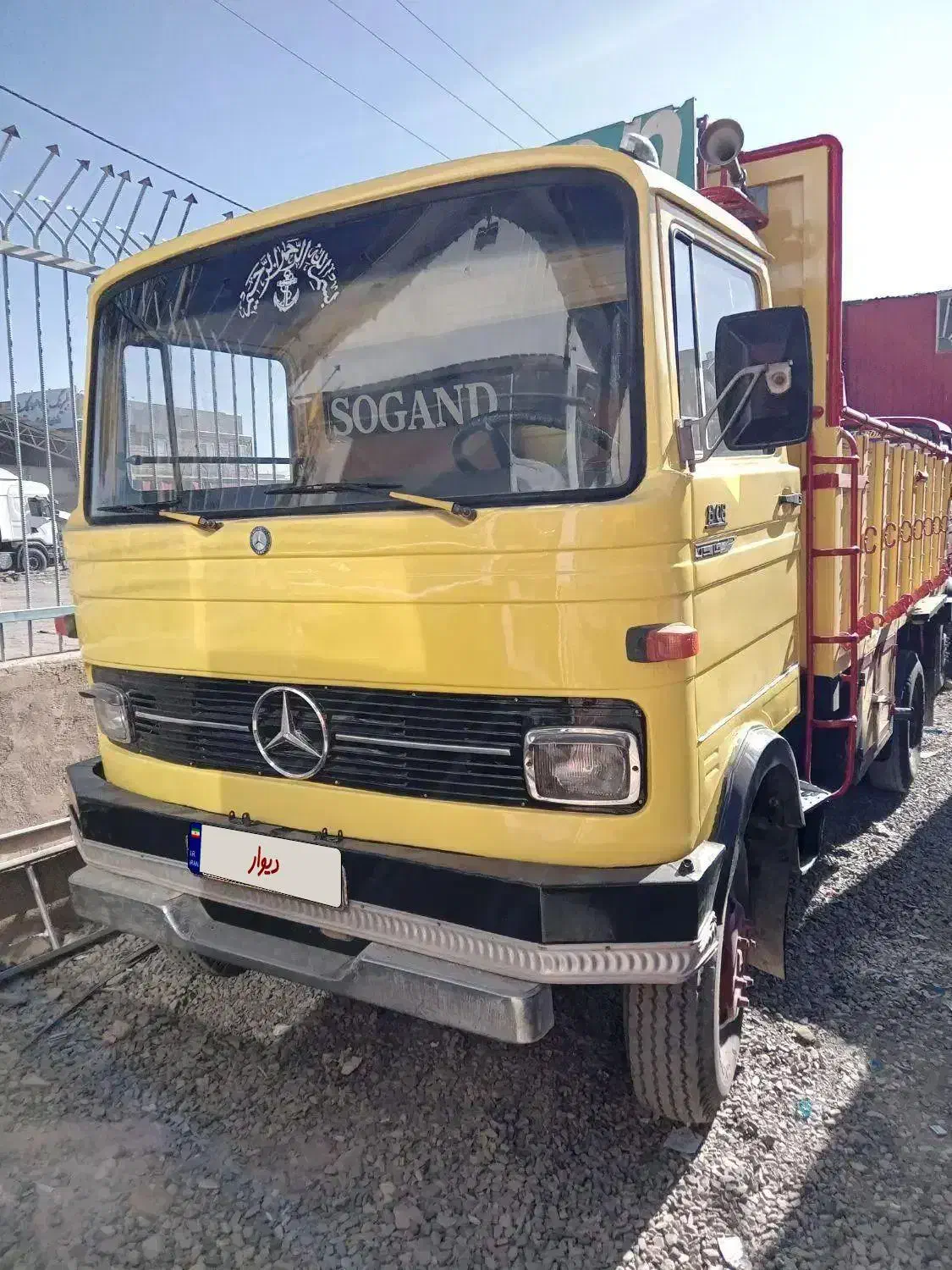 کامیون بنز ۸۰۸ مدل ۷۰|خودرو سنگین|مشهد, انبارنفت|دیوار