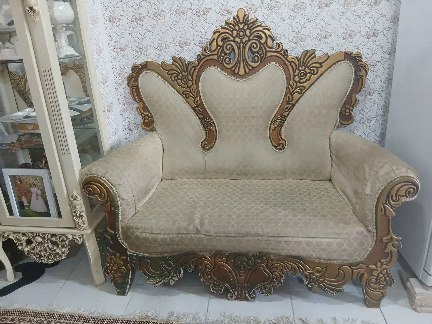 سلام یک دست مبل سلطنتی ۷ نفره|مبلمان خانگی و میز عسلی|گرگان, |دیوار