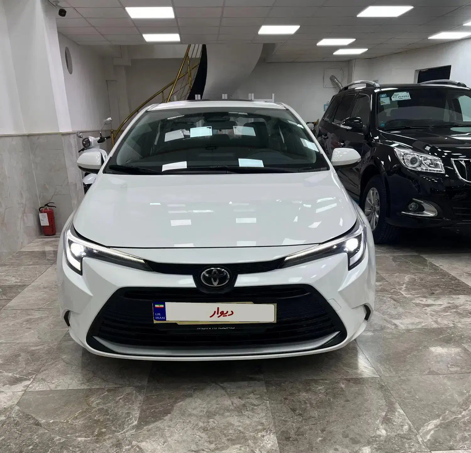 تویوتا لوین خشک|خودرو سواری و وانت|تنکابن, |دیوار