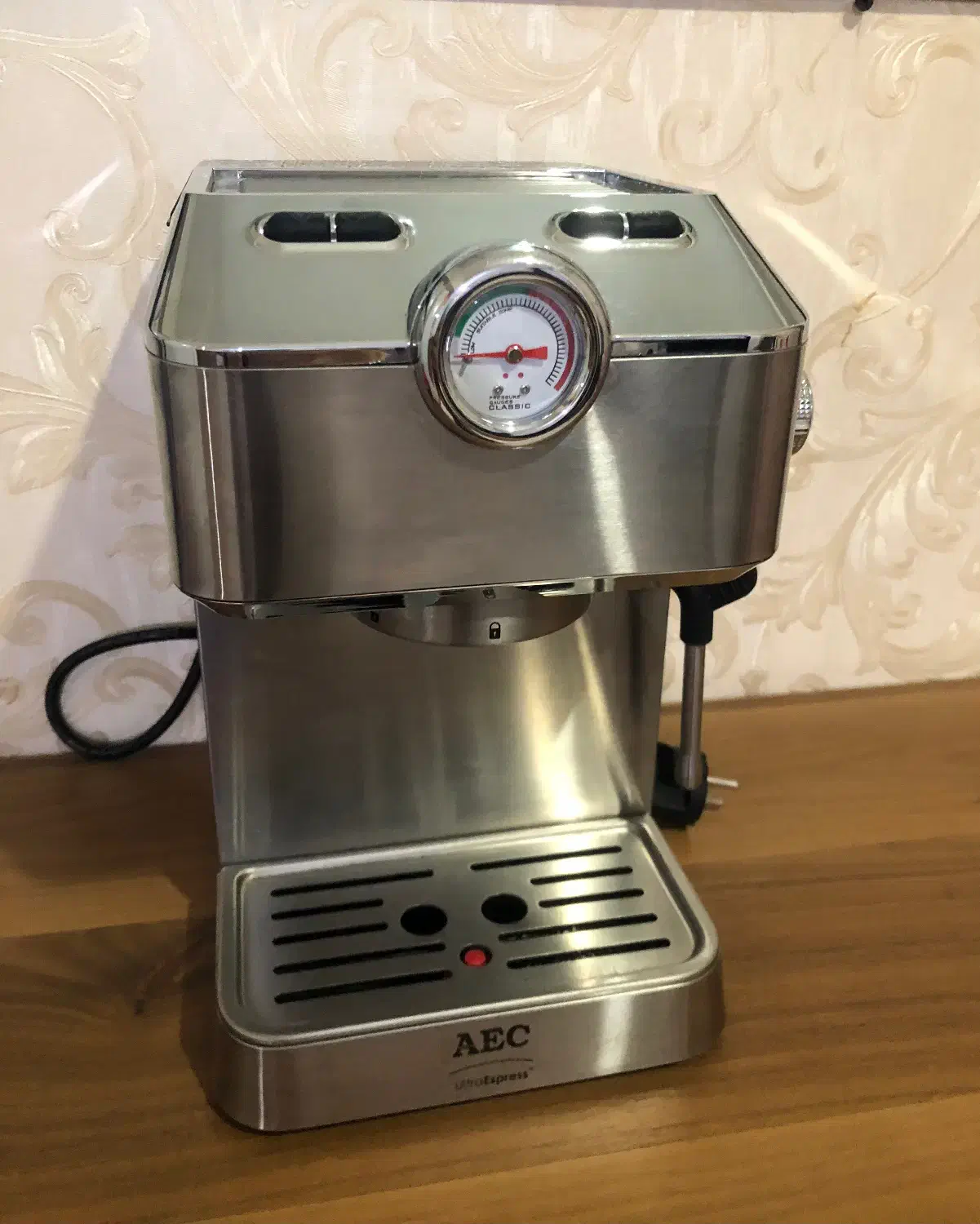 اسپرسوساز AEG|سماور، چای‌ساز، قهوه‌ساز|فردیس, نگارستان|دیوار