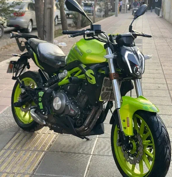 بنلی 300دوسیلند|موتورسیکلت|اصفهان, شیخ طوسی|دیوار