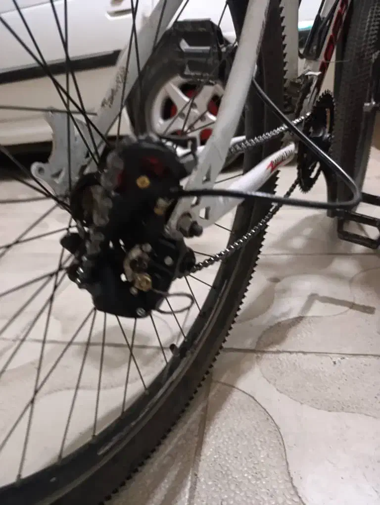 دوچرخه پورت لند ۲۶ چراغ خطرپارس و لاستیک خارجی ۲۰۵|دوچرخه، اسکیت، اسکوتر|بروجرد, |دیوار