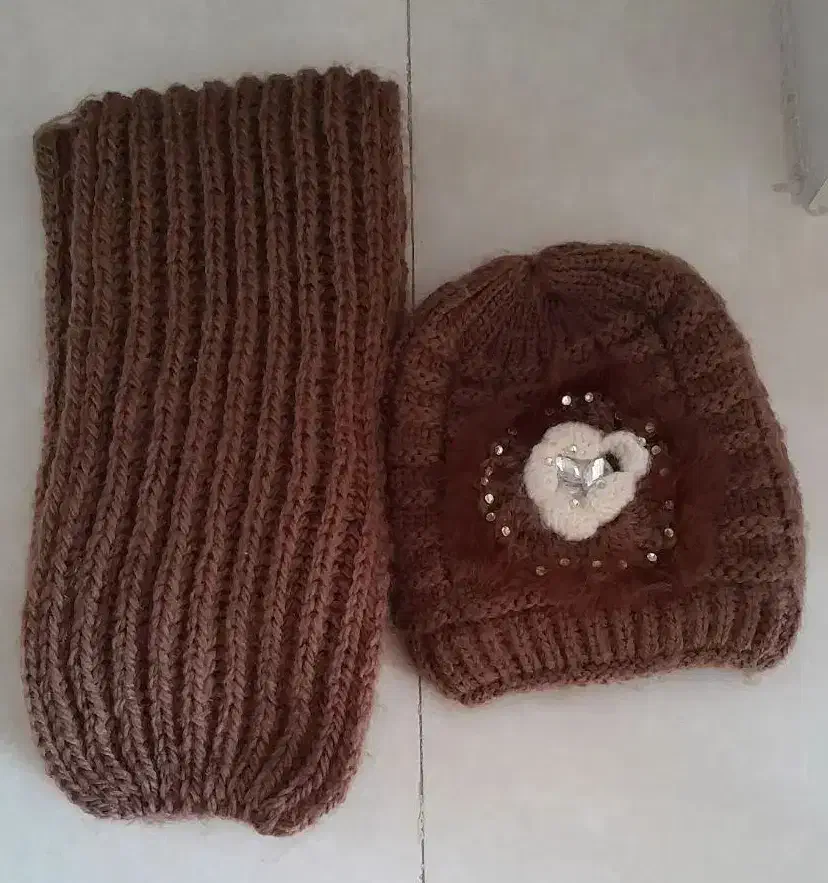 کلاه شال گردن خارجی و شیک|لباس|بیرجند, |دیوار