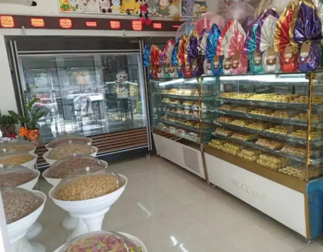 فروش و واگذاری یکجا ملک تجاری ،قنادی ومسکونی۰|فروش مغازه و غرفه|اشتهارد, |دیوار