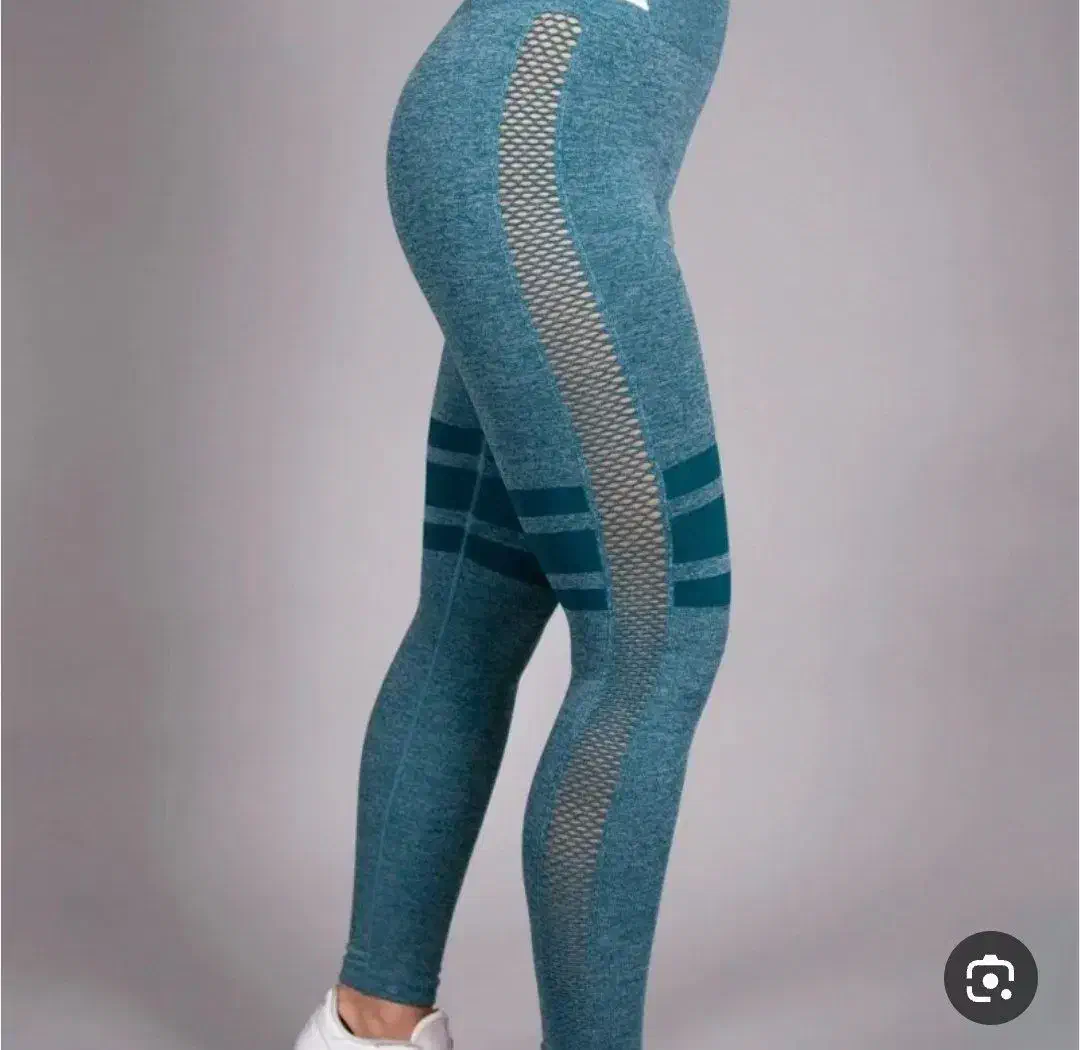 لباس های مختلف تاف|لباس|نمشیر, |دیوار