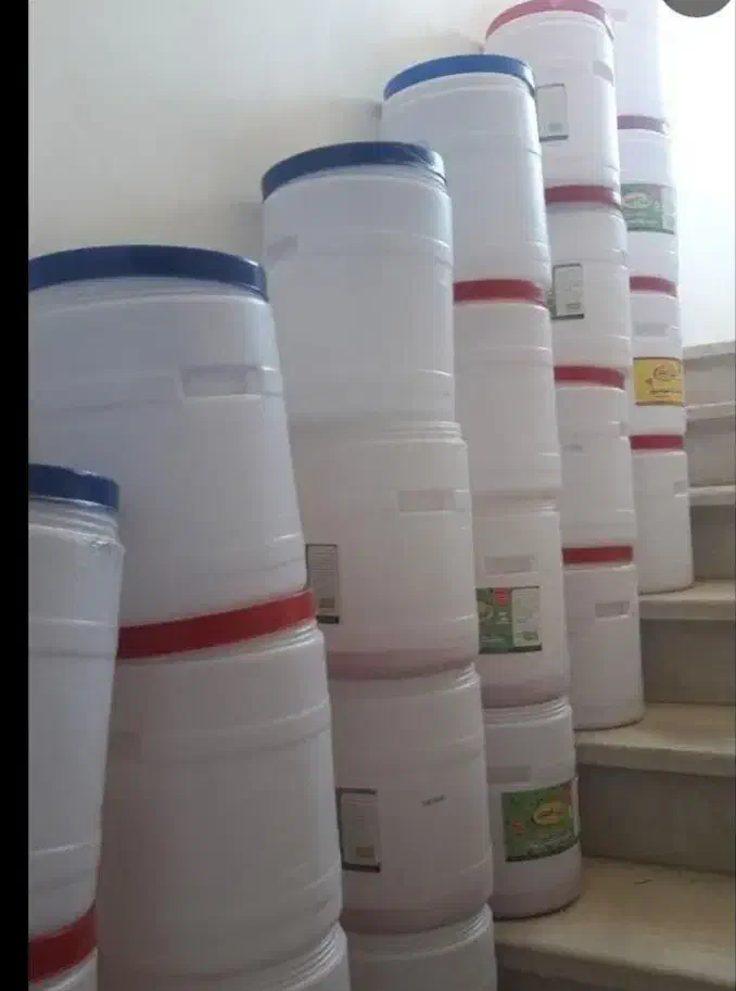 سطل|ظروف نگهدارنده، پلاستیکی، یک‌بارمصرف|شهرکرد, |دیوار