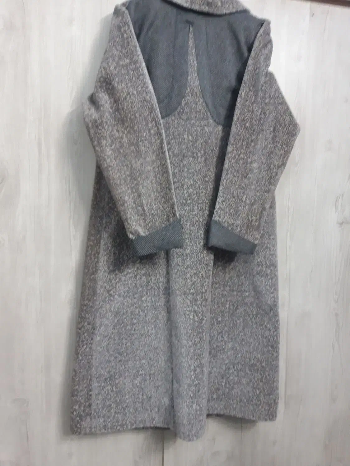 پالتو زنانه|لباس|شیروان (خراسان), |دیوار