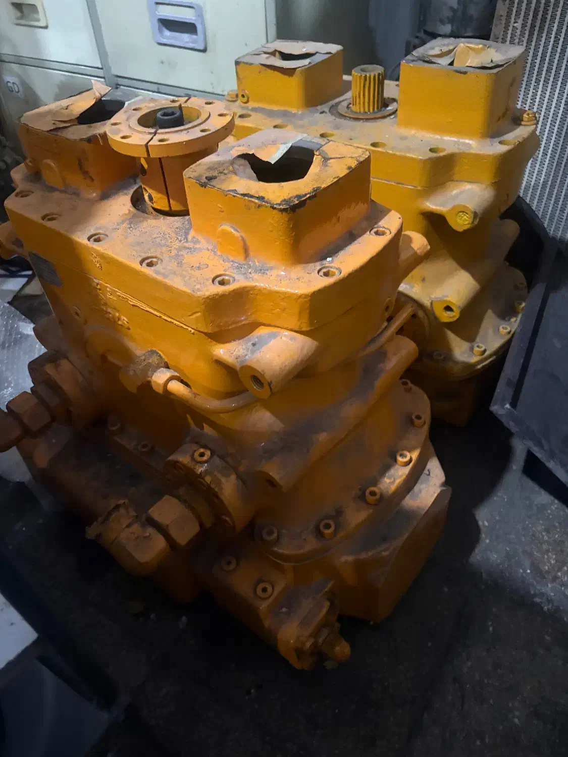 تعمیرات انواع پیتیو و انواع پمپ های هیدرولیک|ماشین‌آلات صنعتی|اسلام‌شهر, شهرک امام حسین (میان آباد)|دیوار