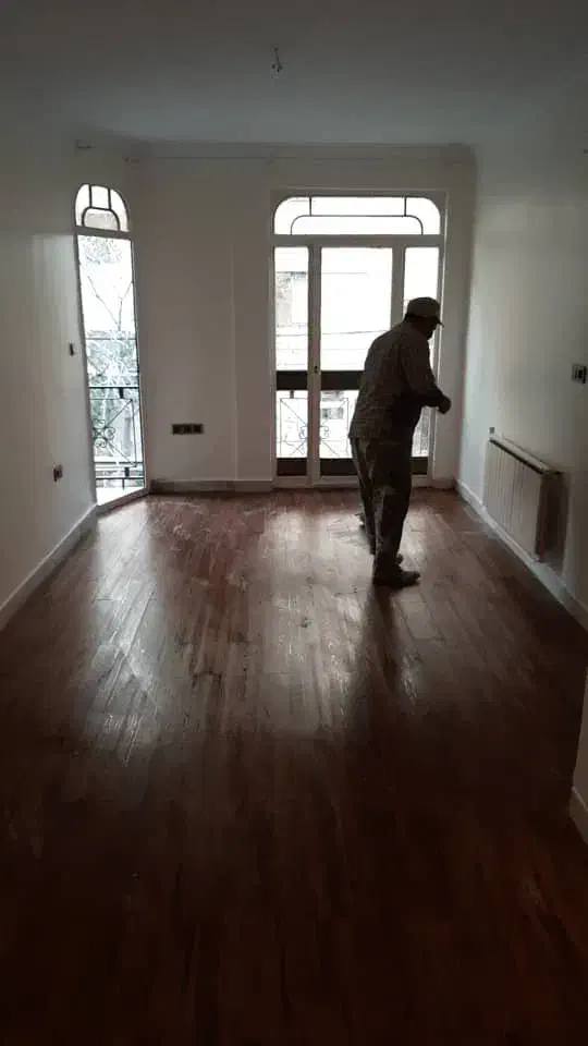 میدان صدم ۵۵ متر پارکینگ و انباری طبقه اول