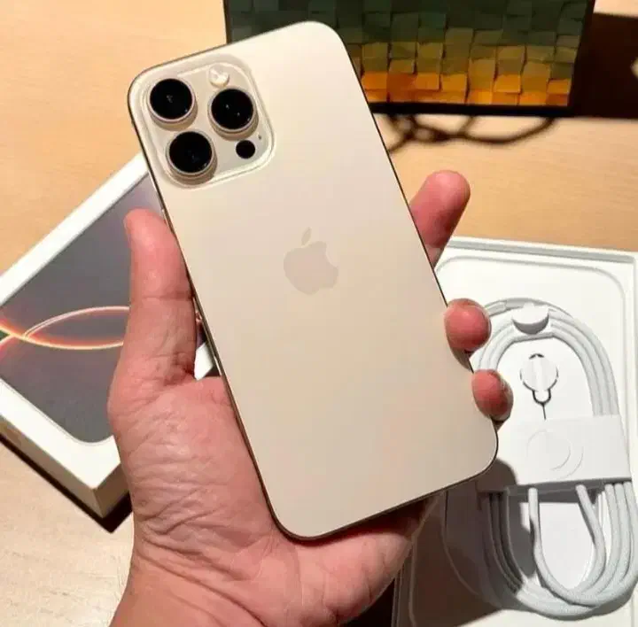 ایفن اپلxr x xs تو شاسی ۱۲ ۱۳ ۱۴ ۱۵ ۱۶ وشاسی|موبایل|ارومیه, |دیوار