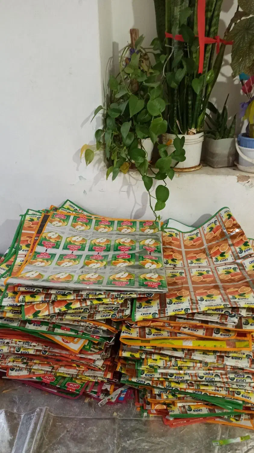 خیاط کار|استخدام صنعتی، فنی، مهندسی|کرمانشاه, |دیوار