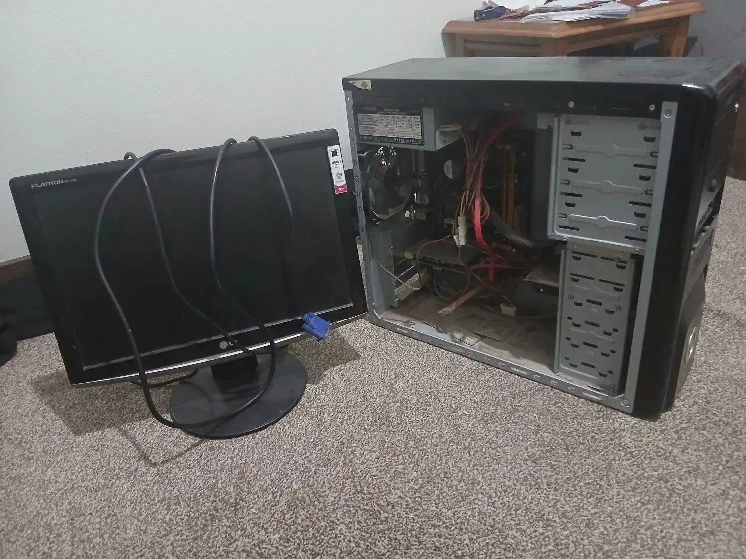 سیستم کامل با مانیتور|رایانه رومیزی|اصفهان, آهنگران|دیوار