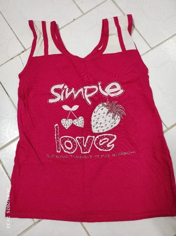 تاپ نخی|لباس|نیشابور, امام خمینی|دیوار