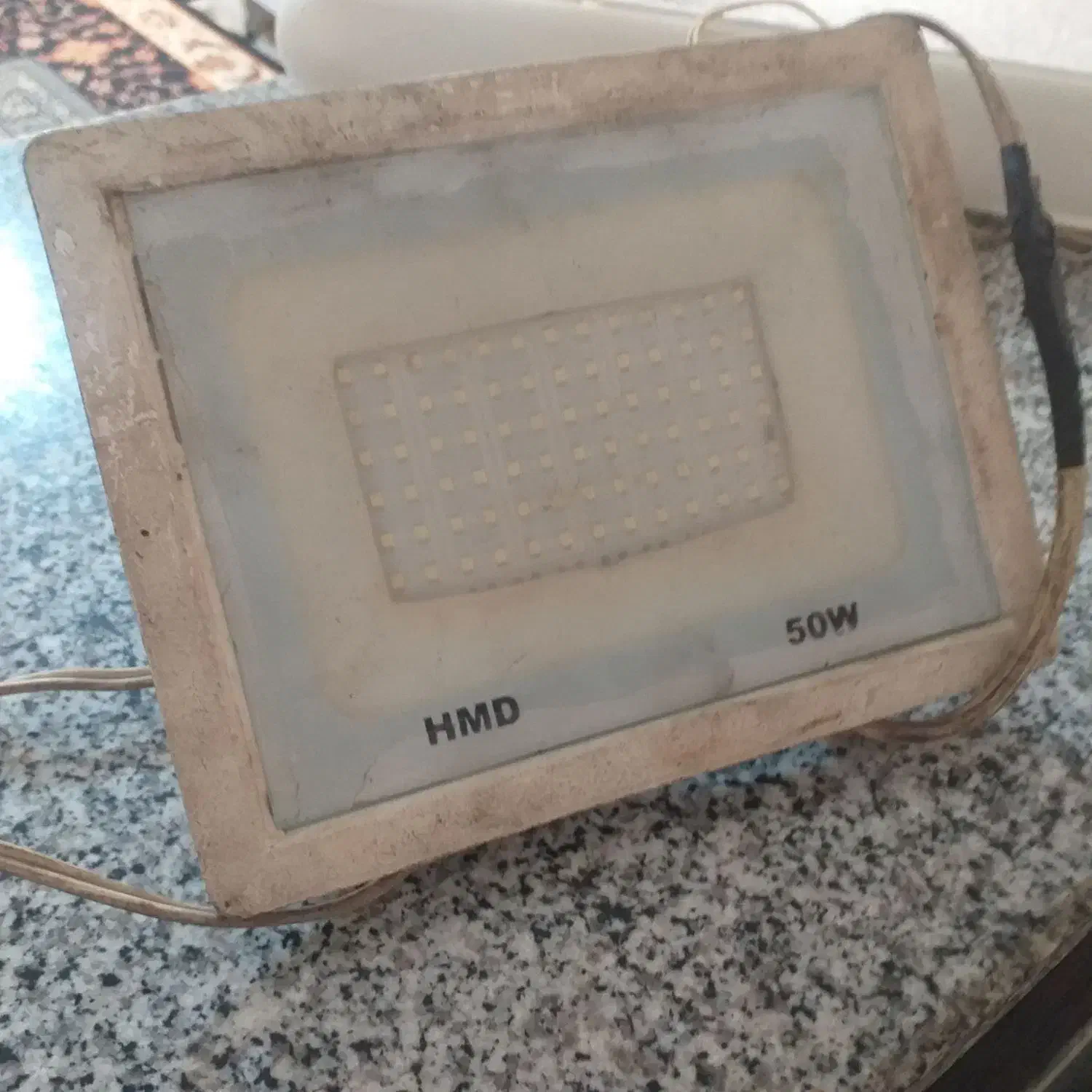 پرژکتور|لامپ و چراغ|تاکستان, |دیوار