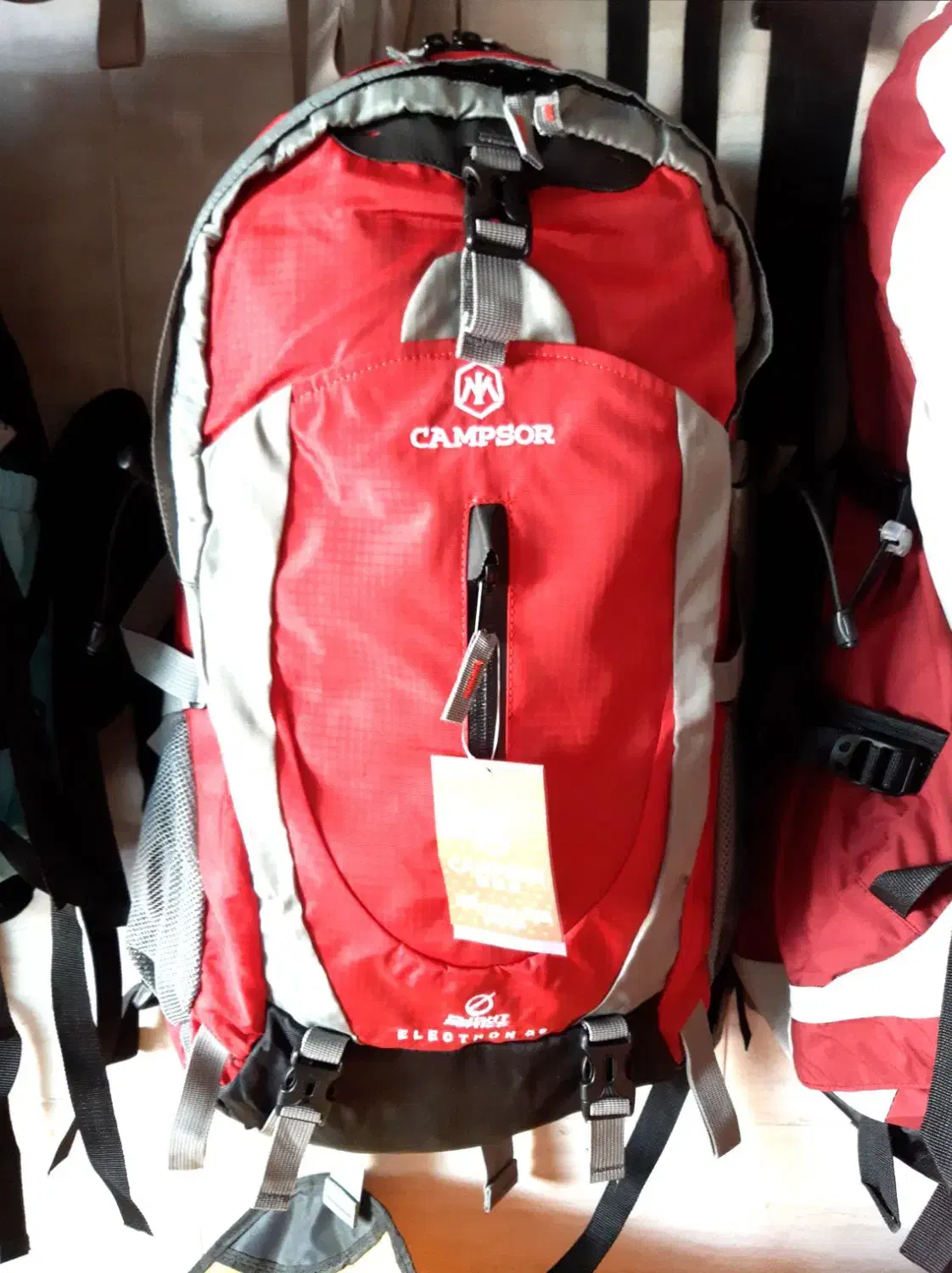 کولهپشتی کوهنوردی ۵۰ لیتری کمپسور شاسی فلزی|کوهنوردی و کمپینگ|شاهینشهر, سعدی جنوبی|دیوار