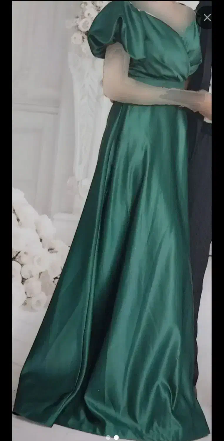 لباس مجلسی|لباس|کبودرآهنگ, |دیوار