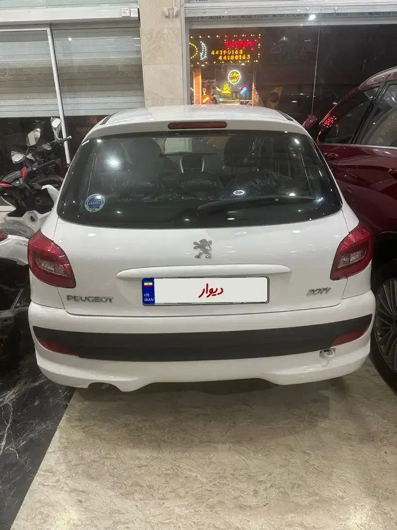 ۲۰۷ فلز ۱۴۰۴ مزایده ایرانخودرو|خودرو سواری و وانت|تهران, آزادشهر|دیوار