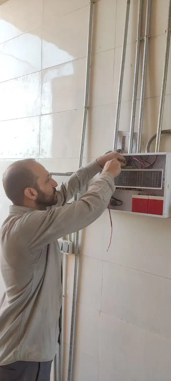 اعلام حریق|خدمات پیشه و مهارت|قم, نیروگاه|دیوار