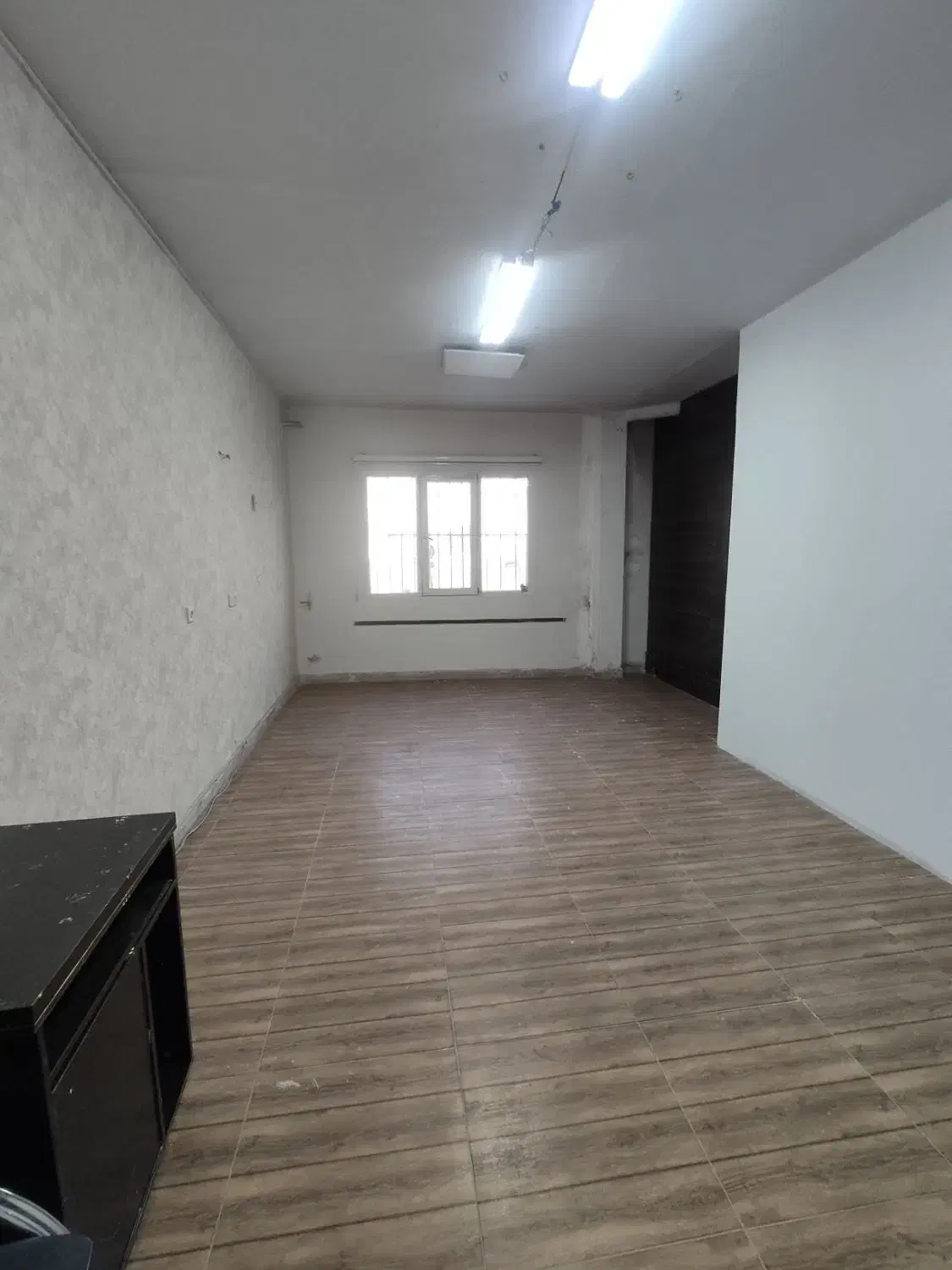 اداری فلکه دوم صادقیه. ۱۰۵ متر سه خواب|اجارهٔ دفتر کار، اتاق اداری، مطب|تهران, صادقیه|دیوار