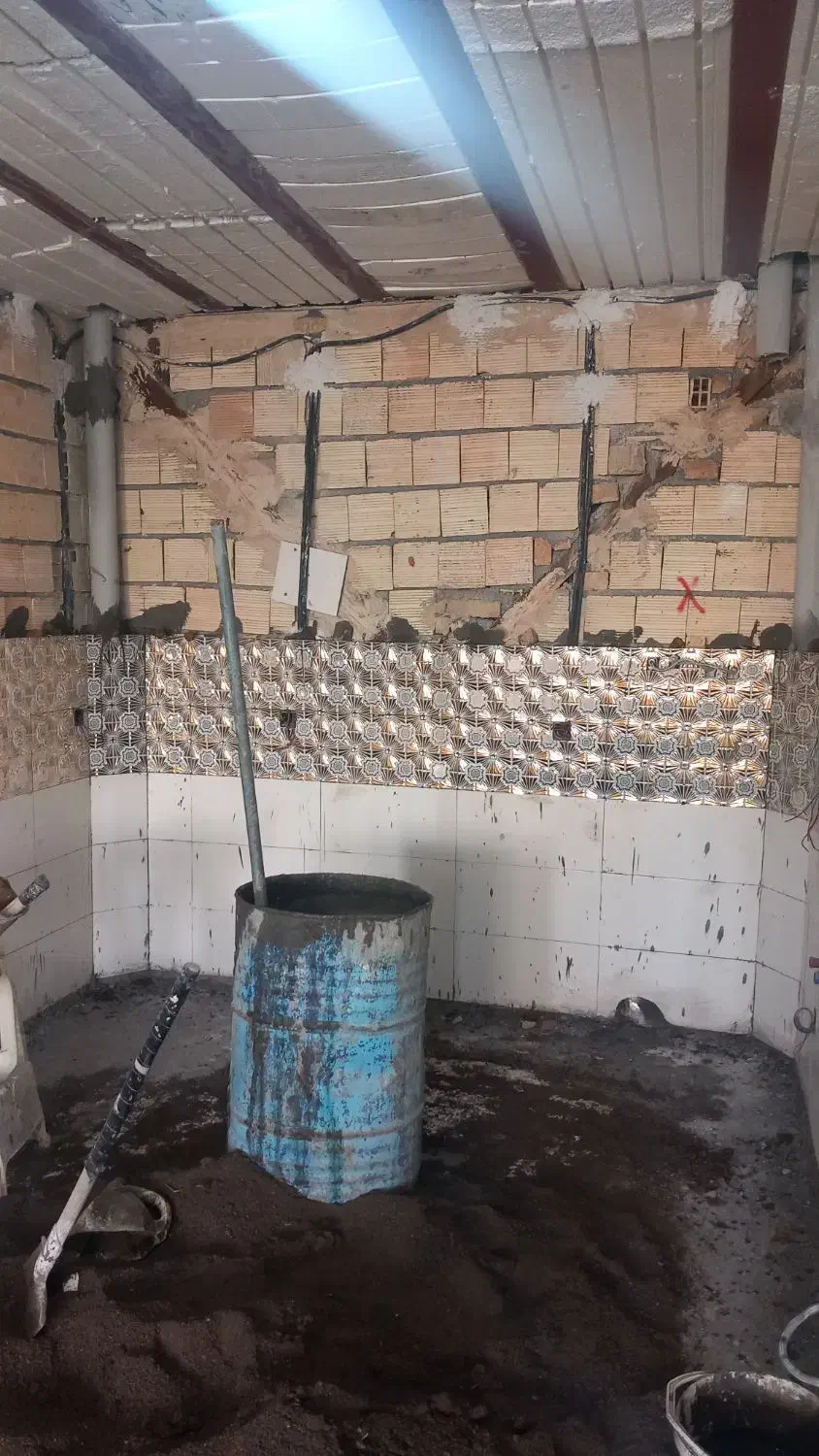 کارگر ایرانی یااتباع دوغابریز|استخدام معماری، عمران و ساختمانی|اراک, |دیوار