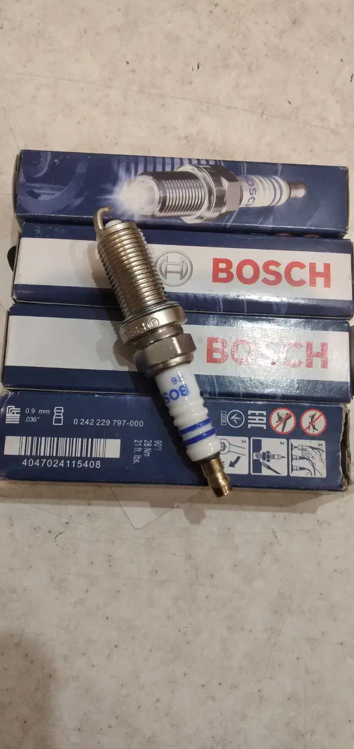 شمع بوش ۴ تایی|قطعات یدکی و لوازم جانبی|هشتگرد, شهرک راه آهن|دیوار