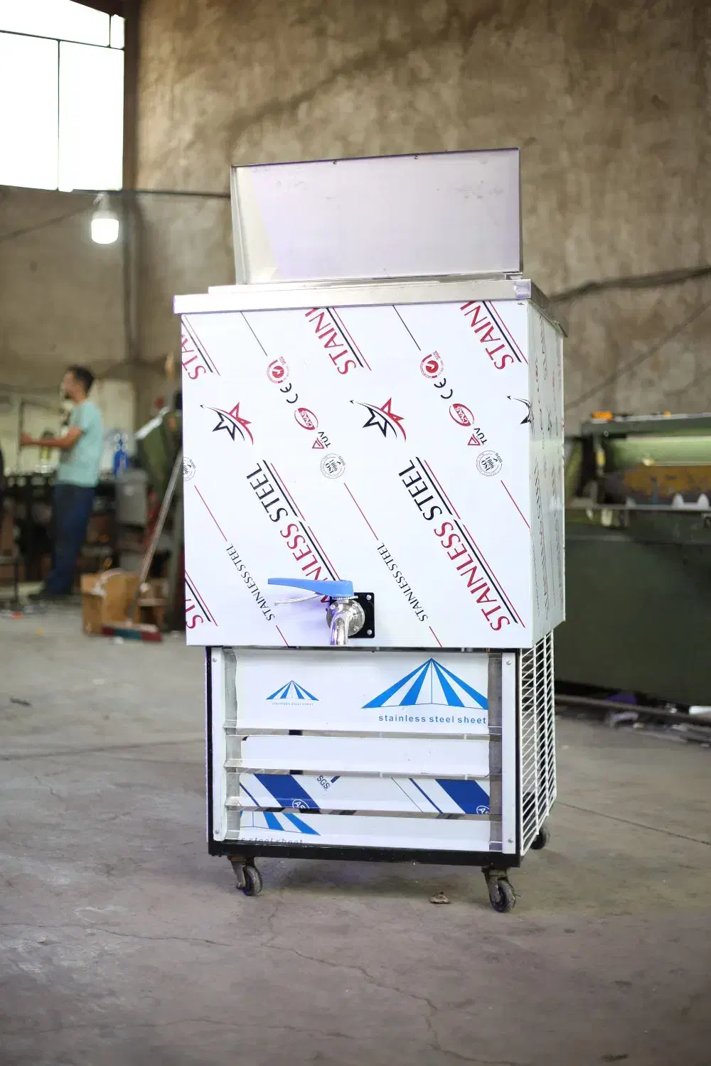 فروش عمده شیرسردکن و دوغ سردکن ۲سال گارانتی|فروشگاه و مغازه|پاکدشت, پاکدشت (مامازند)|دیوار