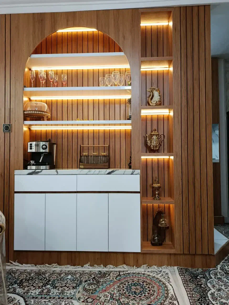 دعوت به همکاری در مجتمع دکوراسیون|استخدام معماری، عمران و ساختمانی|شاهرود, |دیوار