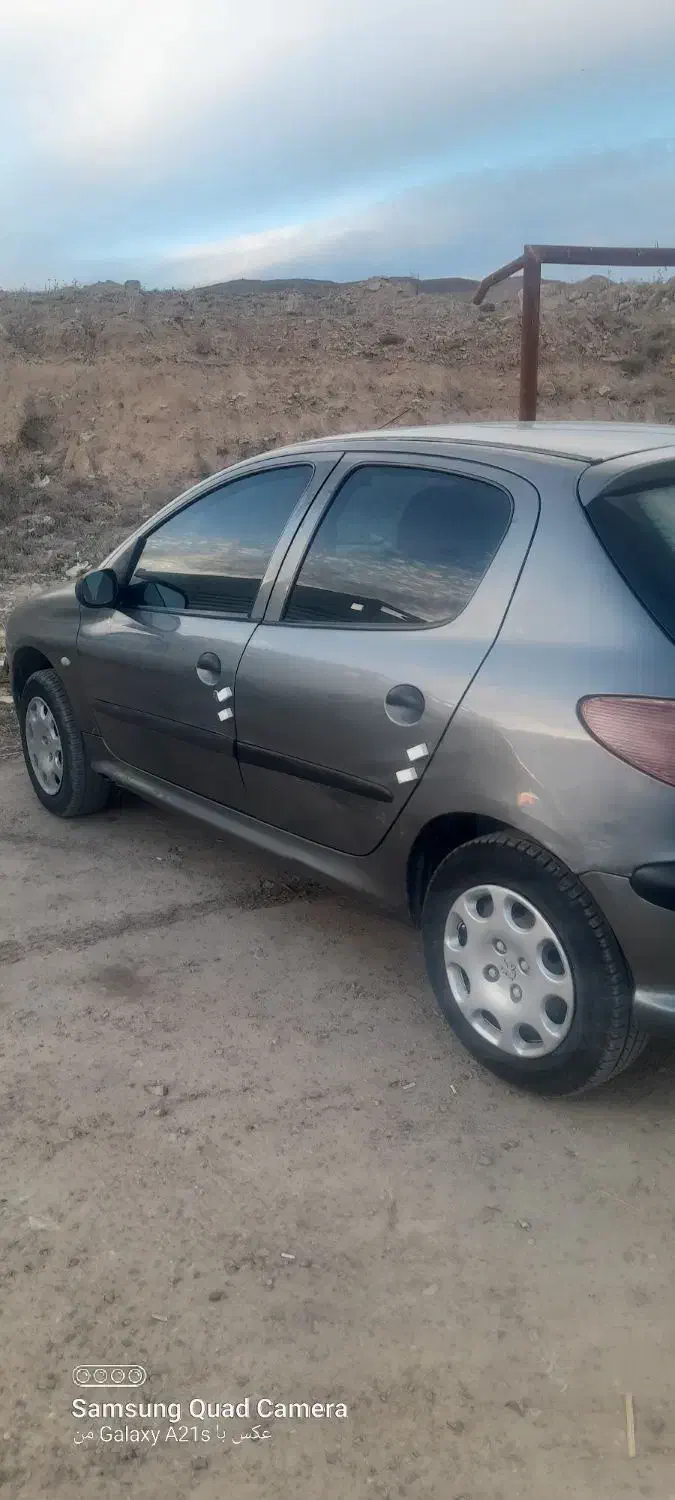 ۲۰۶ بسیار کمکار|خودرو سواری و وانت|آشخانه, |دیوار