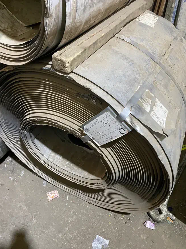 ورق شیروانی ته رول زیر قیمت بازار رنگی و گالوانیزه|عمده‌فروشی|تهران, شهرک ابوذر|دیوار