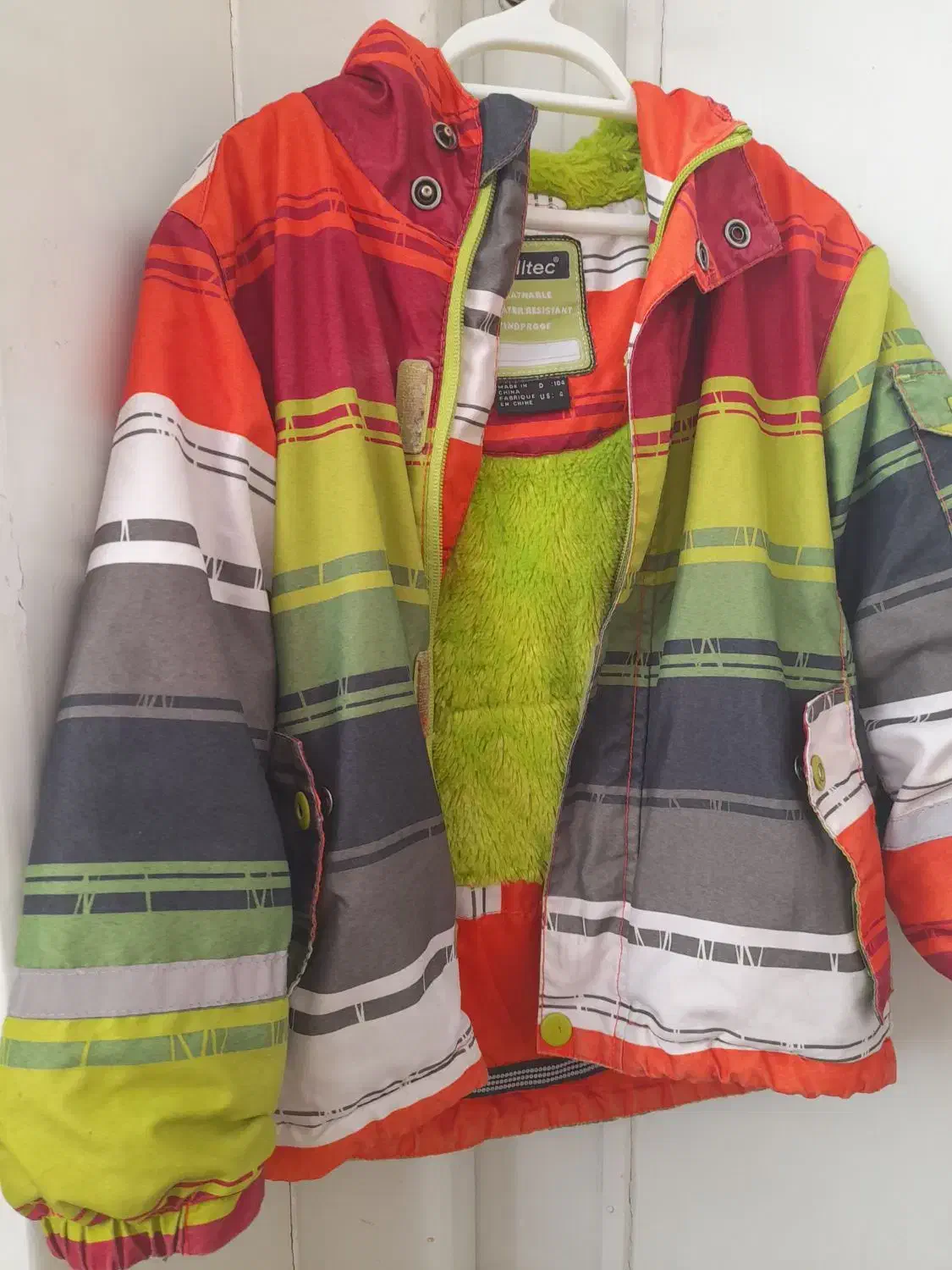 کاپشن و لباس بچگانه|کفش و لباس بچه|تربتحیدریه, بی بی حسنیه|دیوار