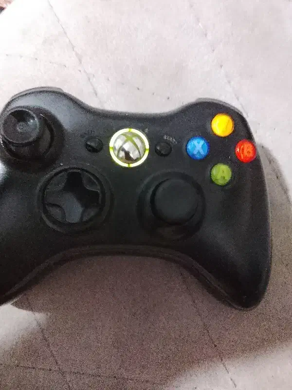 دسته ایکس باکس 360|کنسول، بازی ویدئویی و آنلاین|شیراز, مسلم|دیوار