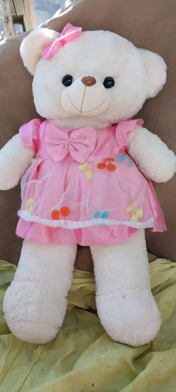 عروسک|اسباب‌بازی بچه|قروه, |دیوار