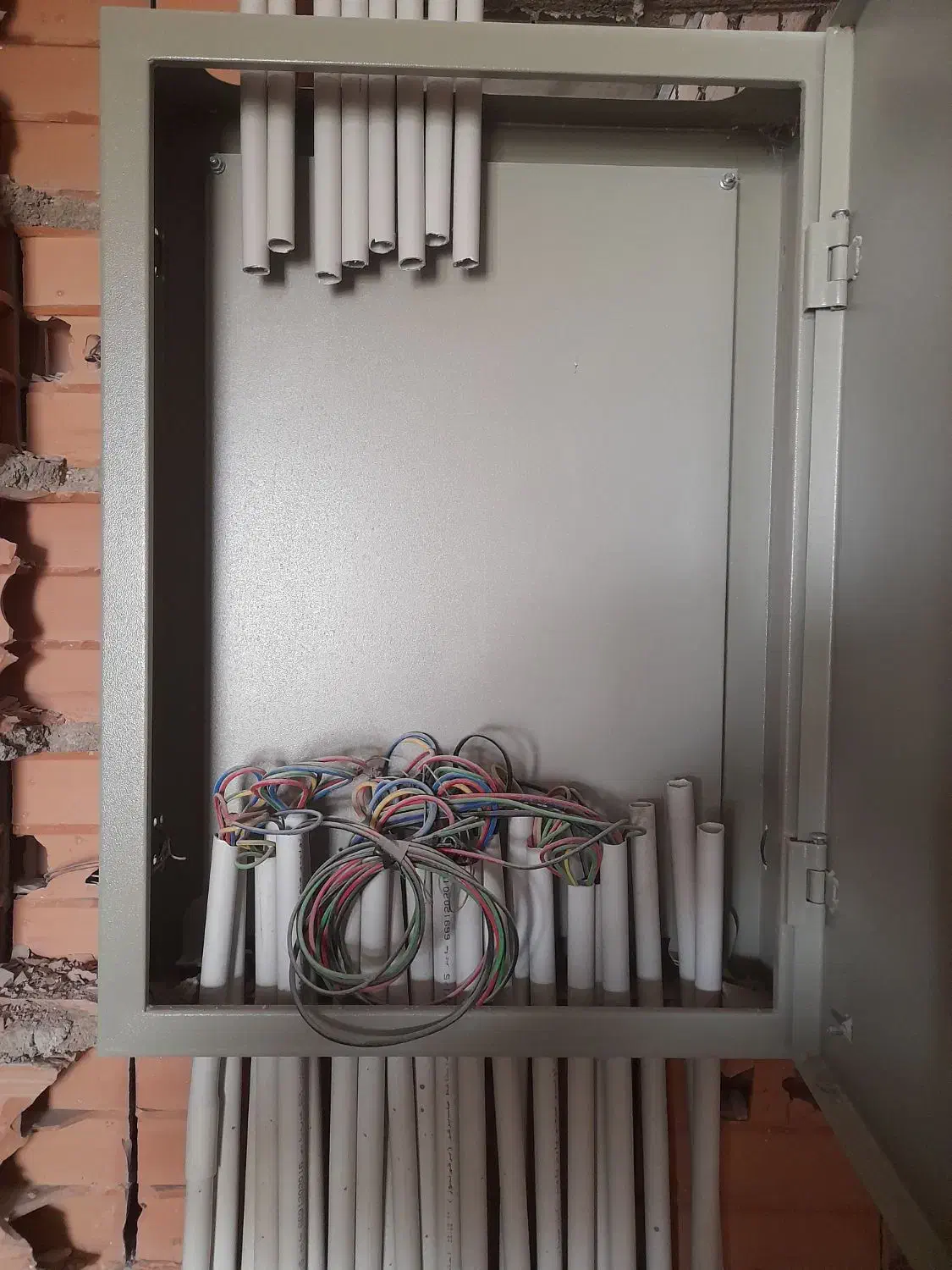 برق کار برقکاری ساختمان|خدمات پیشه و مهارت|آزادشهر, |دیوار