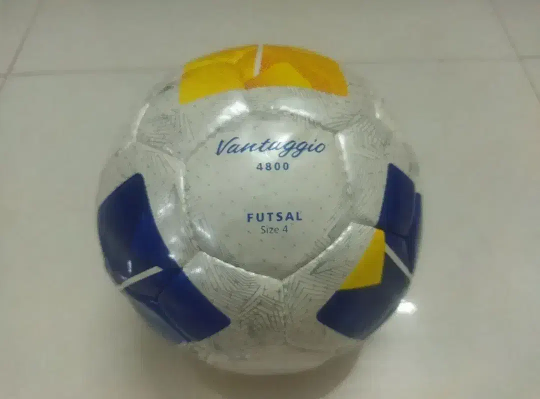 توپ Molten|ورزش‌های توپی|تهران, سنائی|دیوار