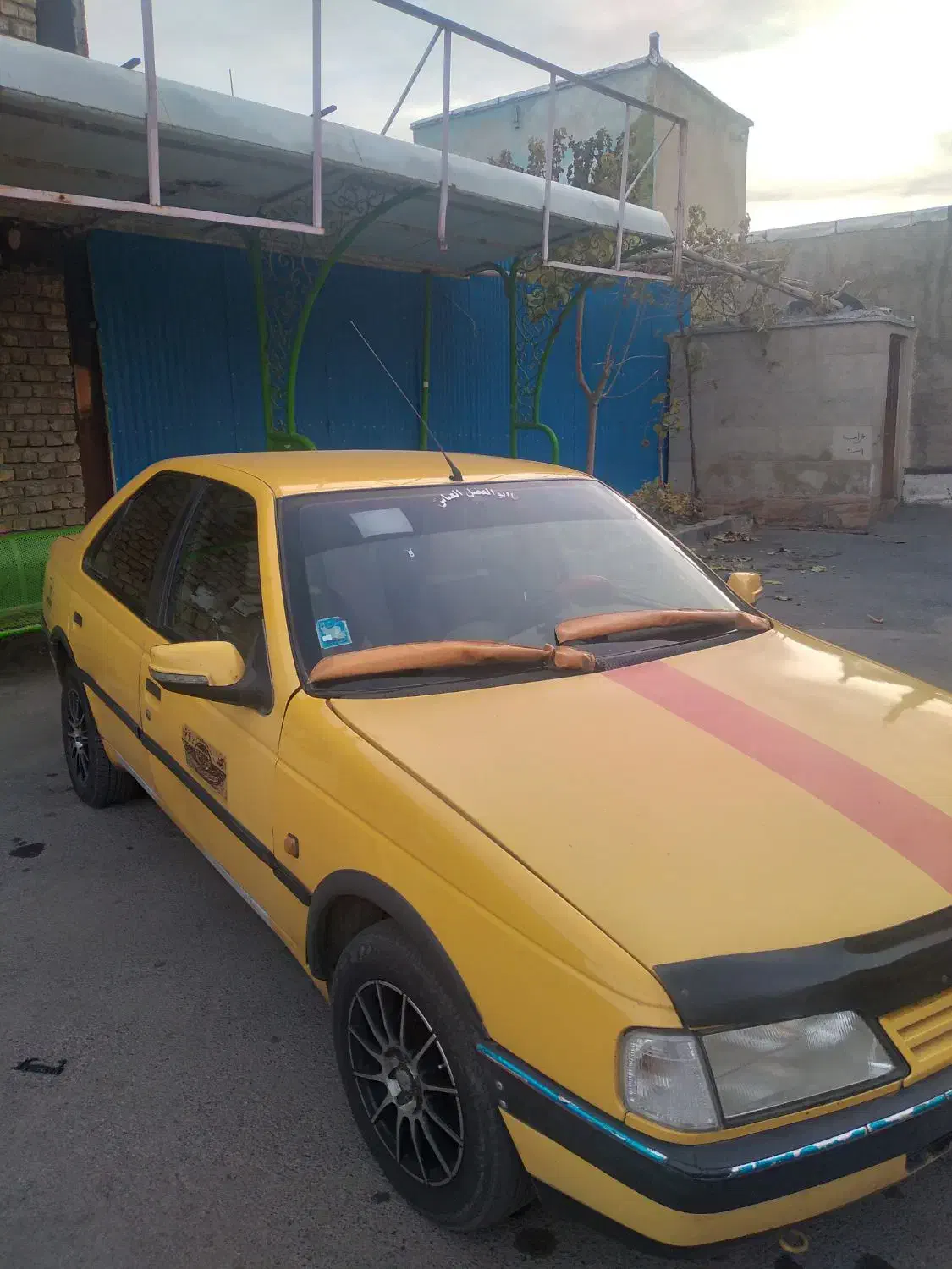 تاکسی مدل ۹۰ سالم و آمده به کار|خودرو سواری و وانت|خمین, |دیوار