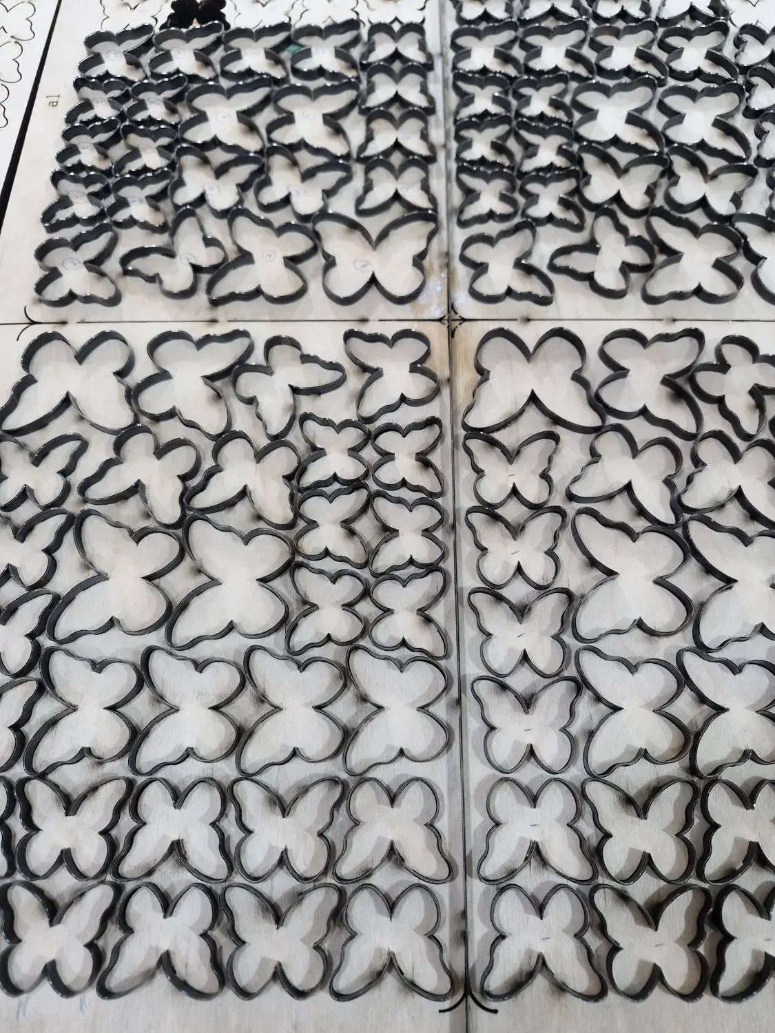 طراح قالب های برش مقوا و کارتن|استخدام صنعتی، فنی، مهندسی|تهران, بهارستان|دیوار