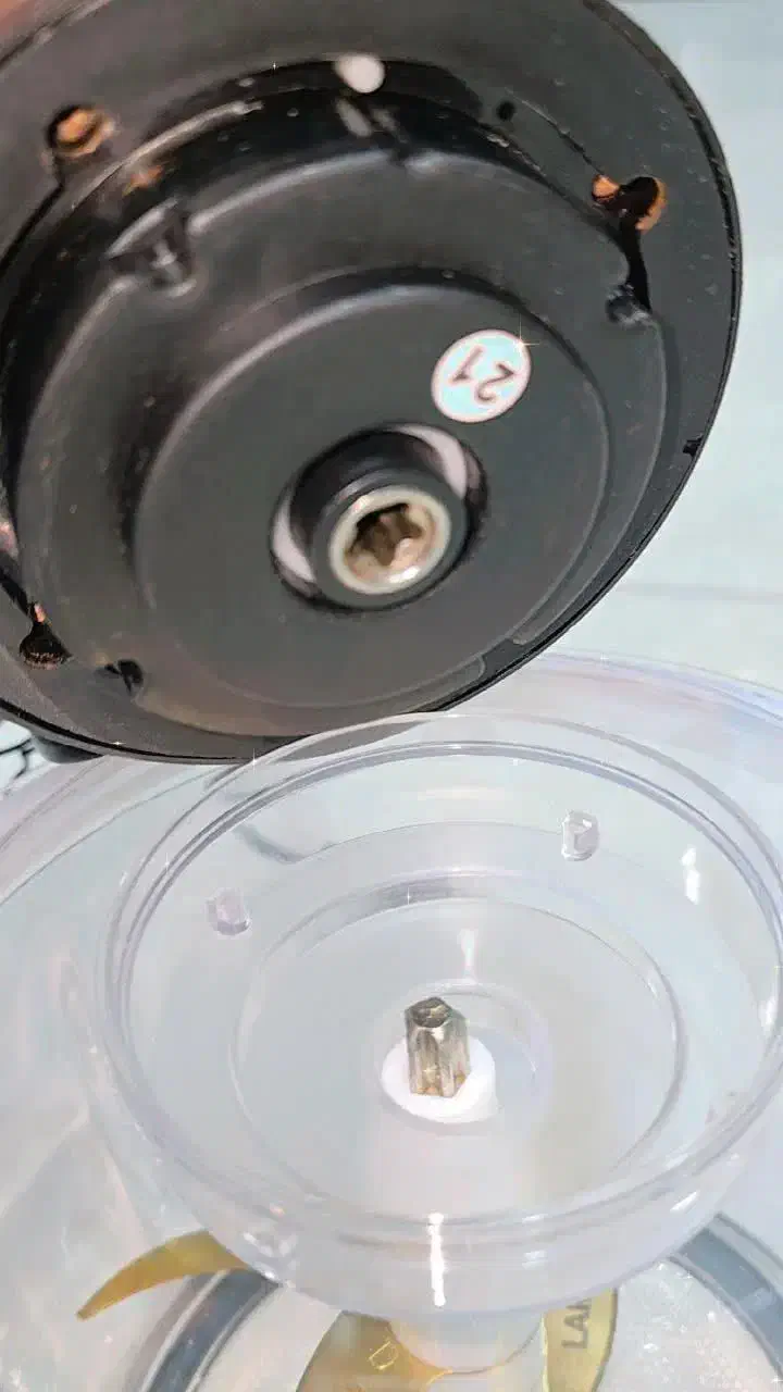 خردکن لاریزو ایتالیایی حک شده|خردکن، آسیاب، غذاساز|قم, شهرک فاطمیه|دیوار