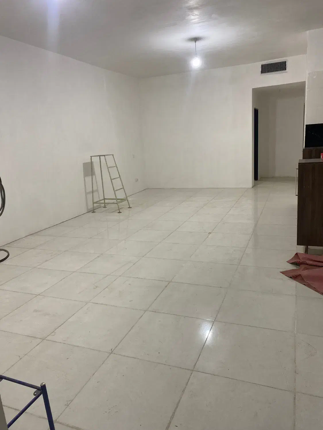 واحد ۱۰۰ متری رهن کامل در کیکاور|اجارهٔ آپارتمان|رباط‌کریم, کیکاور|دیوار