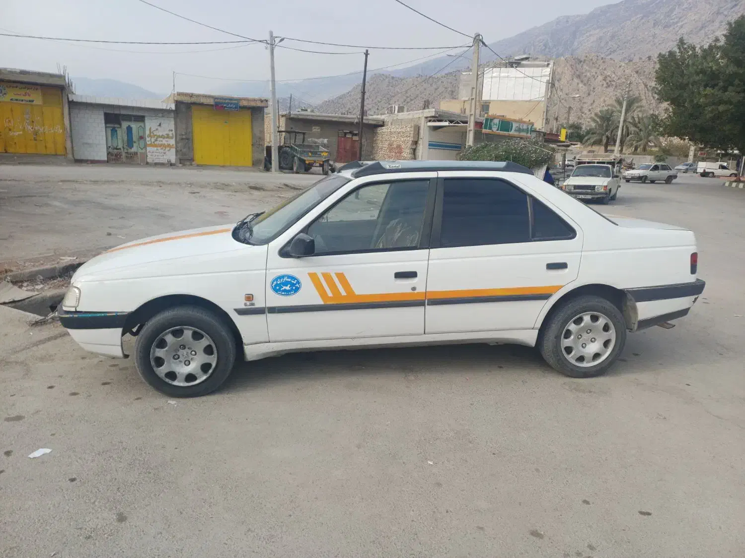 سواری ۴۰۵بین شهری مساربری|خودرو سواری و وانت|لنده, |دیوار