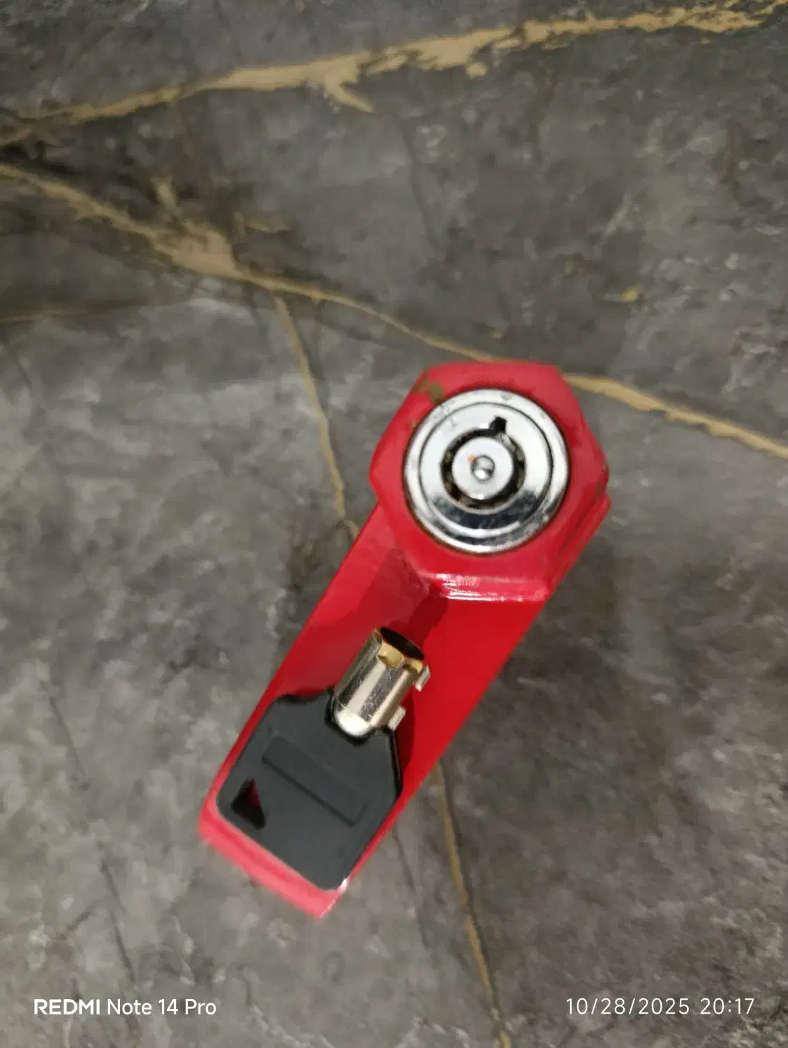 قفل فرمان موتور سیکلت|قطعات یدکی و لوازم جانبی|سنندج, |دیوار