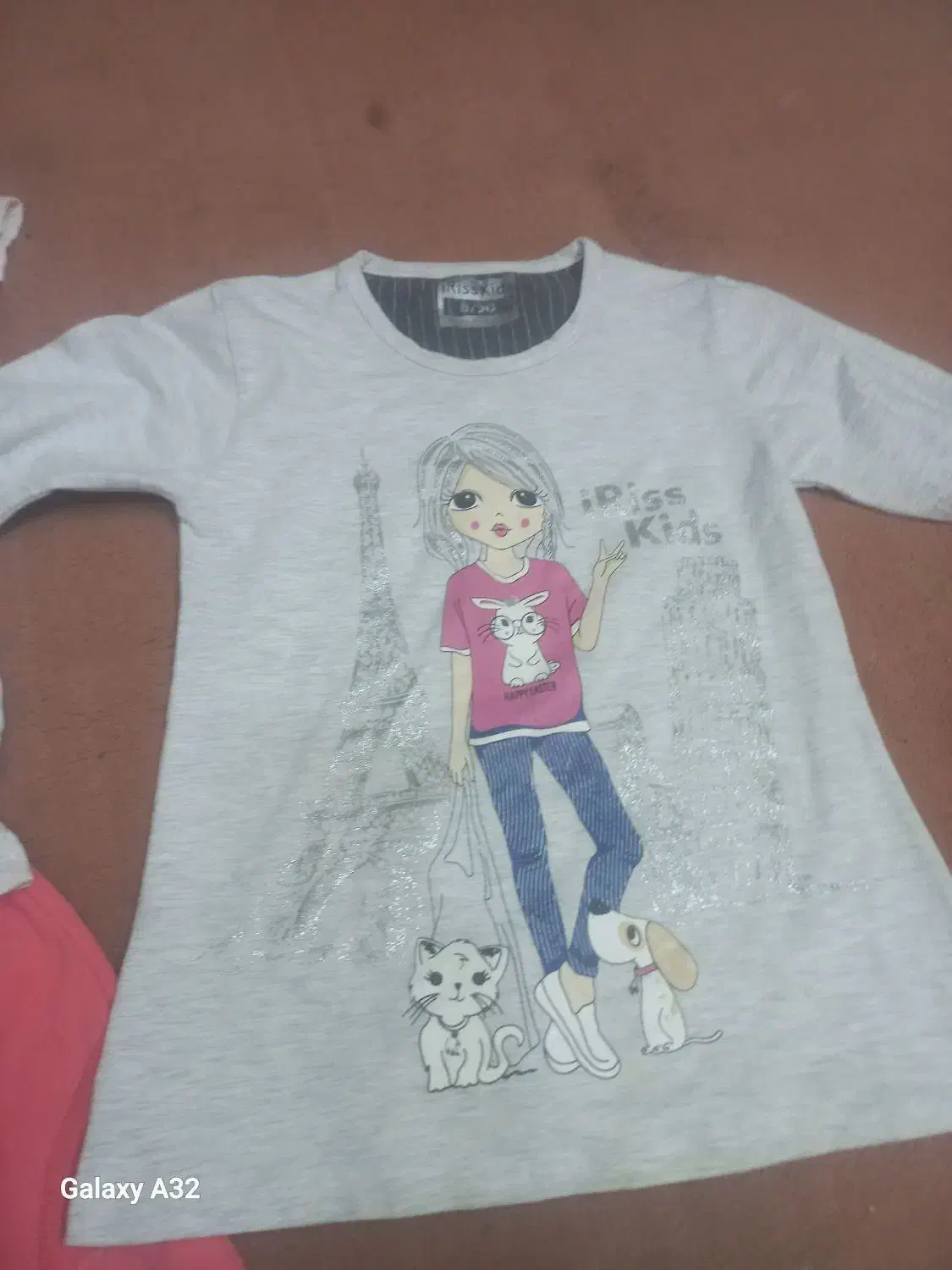 تعدادی زیادلباس|کفش و لباس بچه|زاهدان, |دیوار