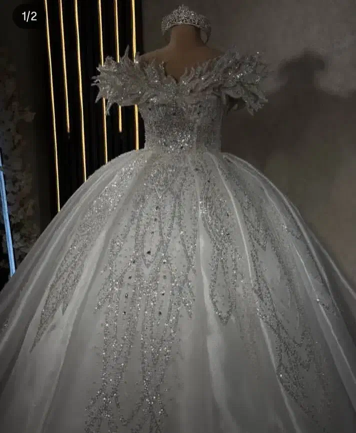 کرایه لباس عروس، با لباس رایگان حنا|لباس|تبریز, |دیوار